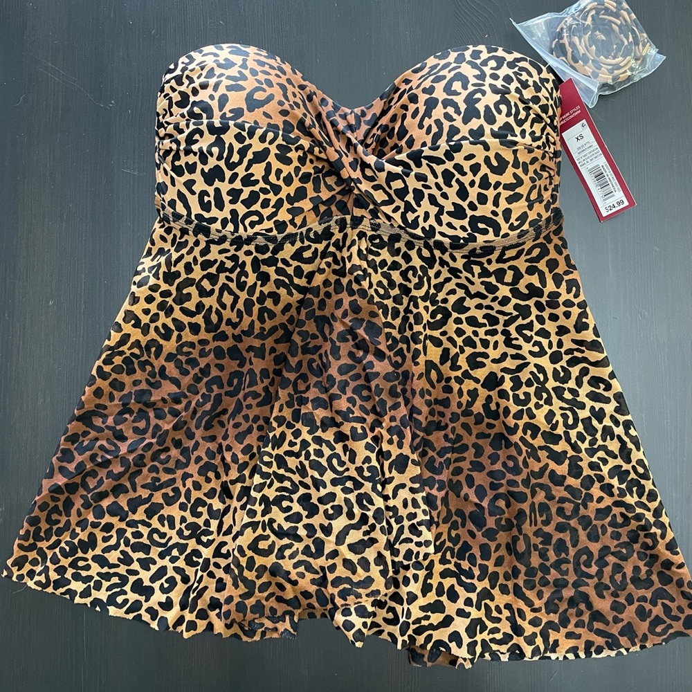 2/$30 💥 Merona tankini leopard print swimming top Sz XS